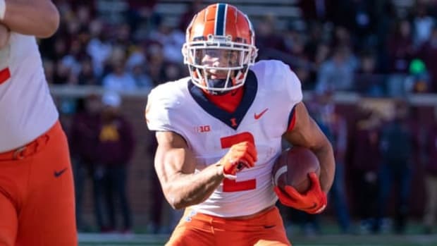 Illinois RB Chase Brown